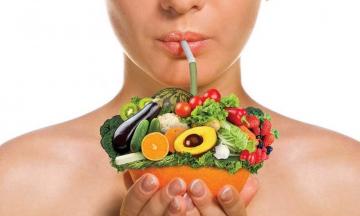 Machen Sie eine köstliche Mischung von Vitaminen für Gesundheit und Pflege der Immunität