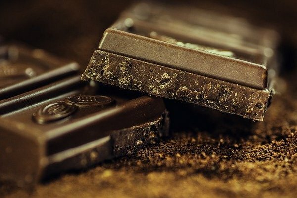 Dunkle Schokolade ist gesund: Sie enthält viele Vitamine und Antioxidantien (Foto: Pixabay.com)