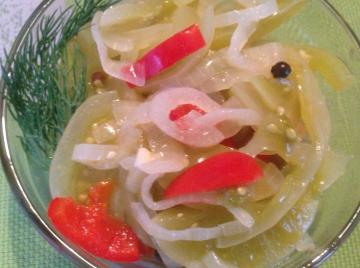 Salat von grünen Tomaten-einfach und lecker!
