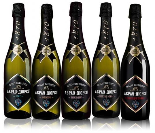 Champagne "Abrau-Durso" - die dritte Platz in dem Top drei in der Meinung von Experten Roskontrolya.