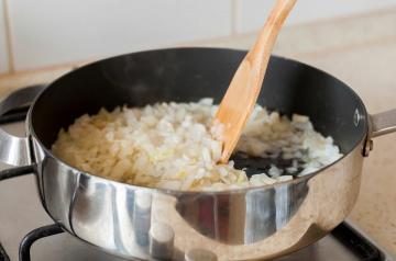 Pilz Kaviar im Rezept von ihrer Großmutter Notebooks