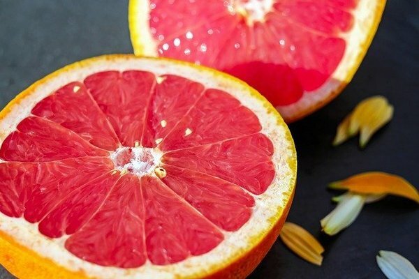 Grapefruit macht den Geschmack säuerlicher (Foto: Pixabay.com)