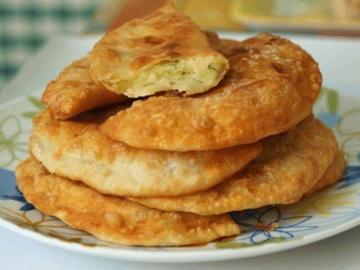 Pasties mit Kartoffeln und Käse. Nun ist dies mein Lieblingsrezept