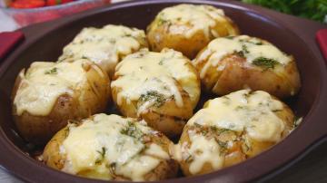 Kartoffeln Australian, ein Verfahren zur Umwandlung von banalen Kartoffeln sehr schmackhaft Kartoffeln.